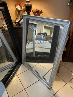 Gray Mirror
