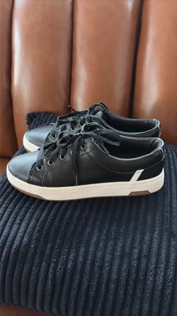 Sperry Women's Charter Lace-to-Toe sneakers Size 6