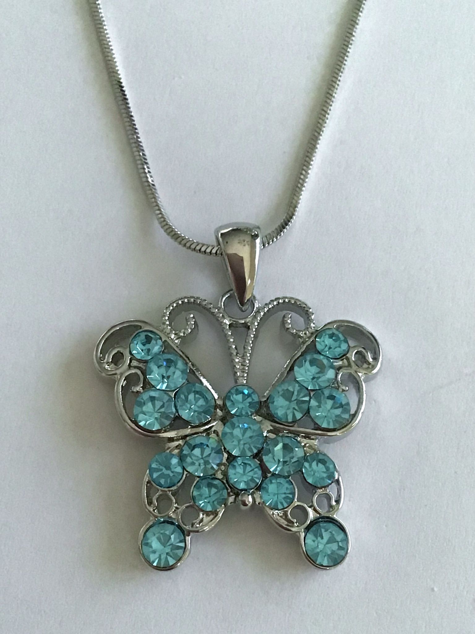  Crystal Butterfly Necklace Turquoise Color On Snake Chain *Ship Nationwide Or Pickup Boca Raton