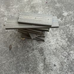 Free, 12 Pieces Trex Honey Grove 