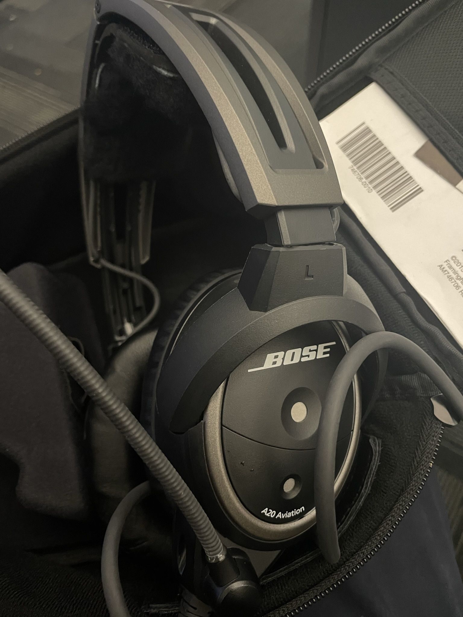Bose A20 Aviation Headset With Bluetooth 
