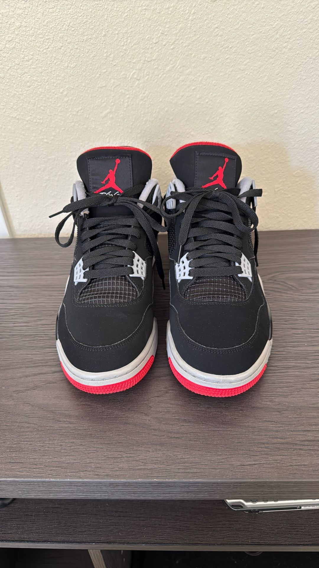 Bred 4's 2019 Release