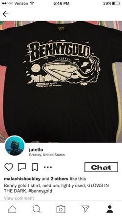 Medium Benny Gold t shirt GLOWS IN THE DARK