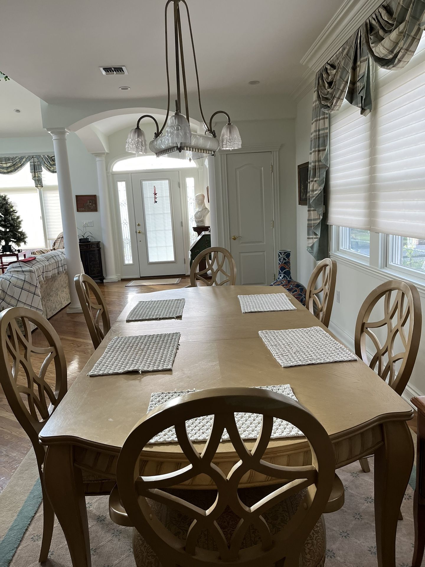 Dining Room Table And Chairs Set