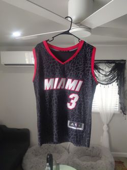 Miami Heat Dwyane Wade #3 Jersey Size S