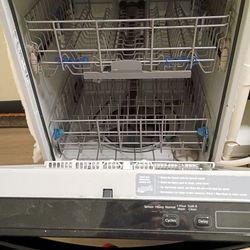 Whirlpool Dishwasher 