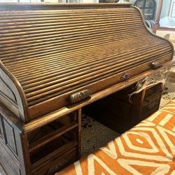 Antique  Writing Desk (oak Crest) 
