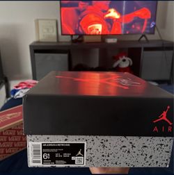 6.5 Y Red Thunder Brand New With Og Box