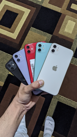 Apple 𝚒𝙿𝚑𝚘𝚗𝚎 11 128GB / 64GB  | $50 Down And Take It Home!