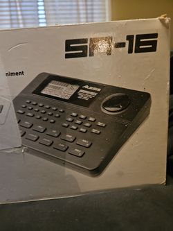 Alesis SR-16