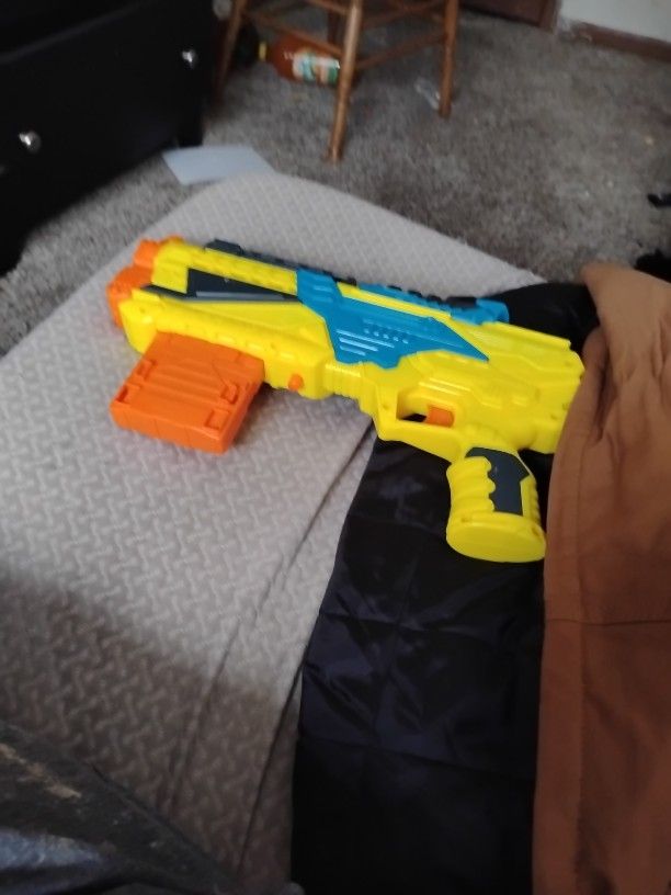 Nerf Gun