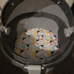 Fisherprice On The Go Bassinet Playyard