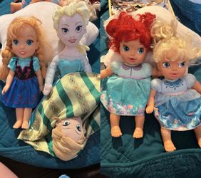 Disney Princess Doll Bundle - Frozen Elsa, Anna, Ariel, and Cinderella