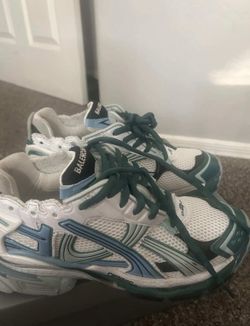 Balenciaga Runners