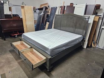 King bed and mattress