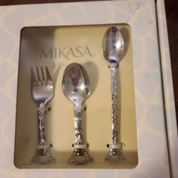 New Mikasa  Set 