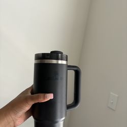 Black Stanley 