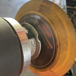 Pneumatic DA Sander 