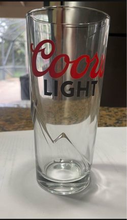 Unique for your bar, in perfect condition, a Set Of 8 - 16 oz. Coors Light! Thick Quality bar Glasses. Mountain Textured In the Glass