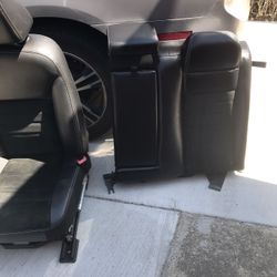 2011-Dodge Charger heated seats