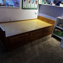 Free Twin captains Bed