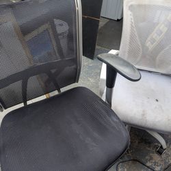 Desk Chairs