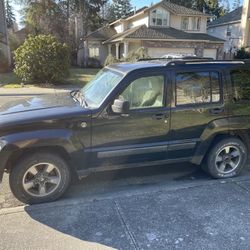 Parts for sale jeep liberty