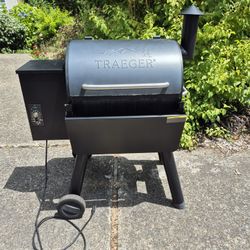 Traeger Pro22 Pellet Grill . Smoker