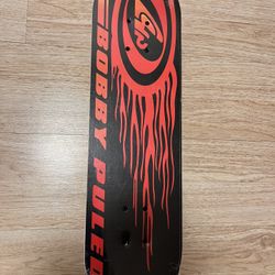 Bobby Puled Skateboard 
