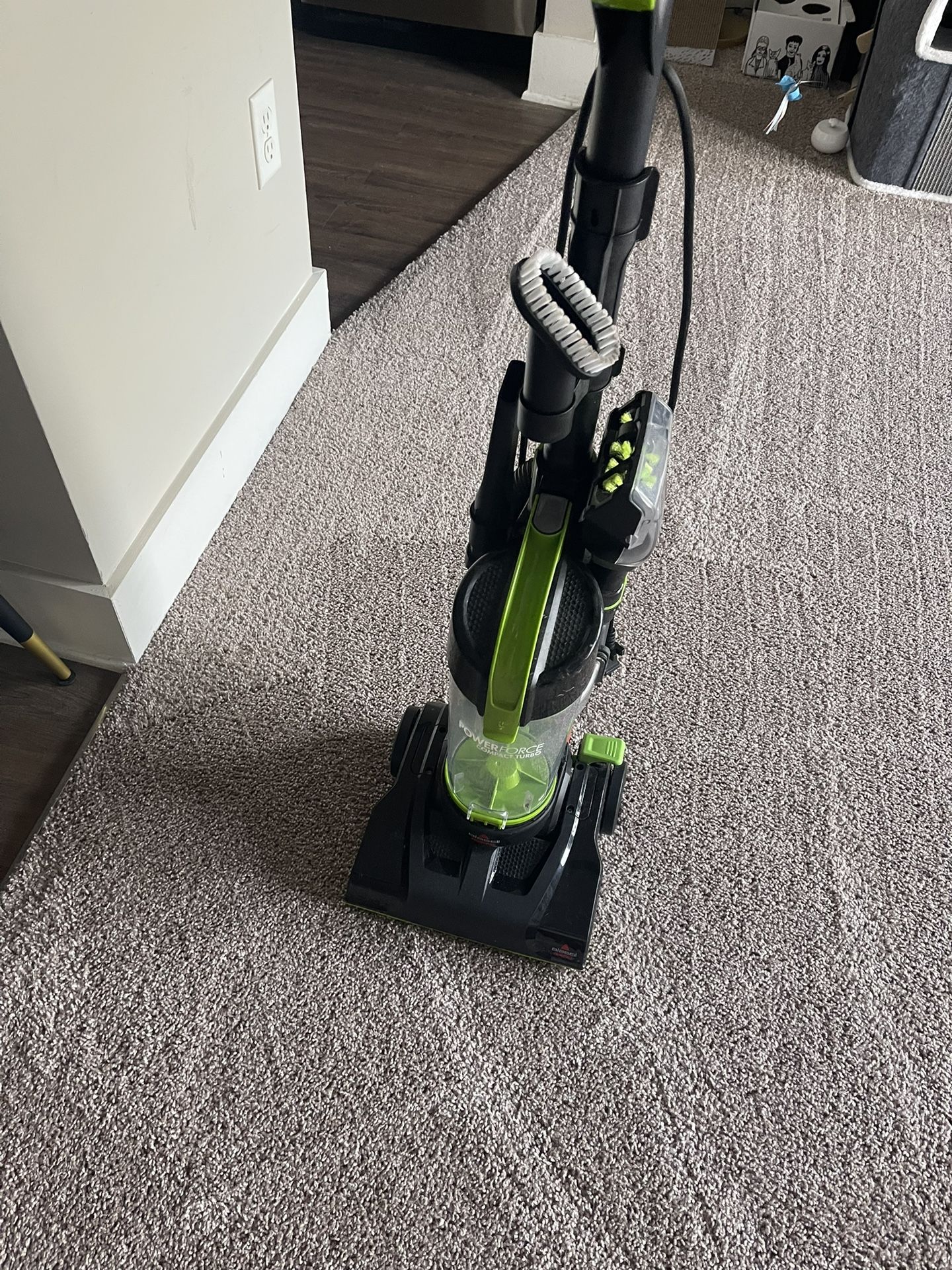 Bissell Carpet Vacuum