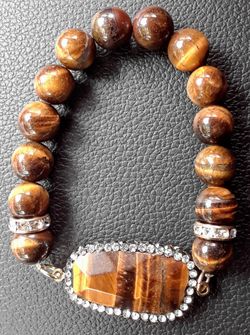 Womens Tiger Eye Good Luck Bracelet