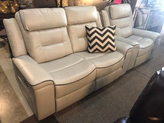 Layflat Reclining Love Seat and Chair $999