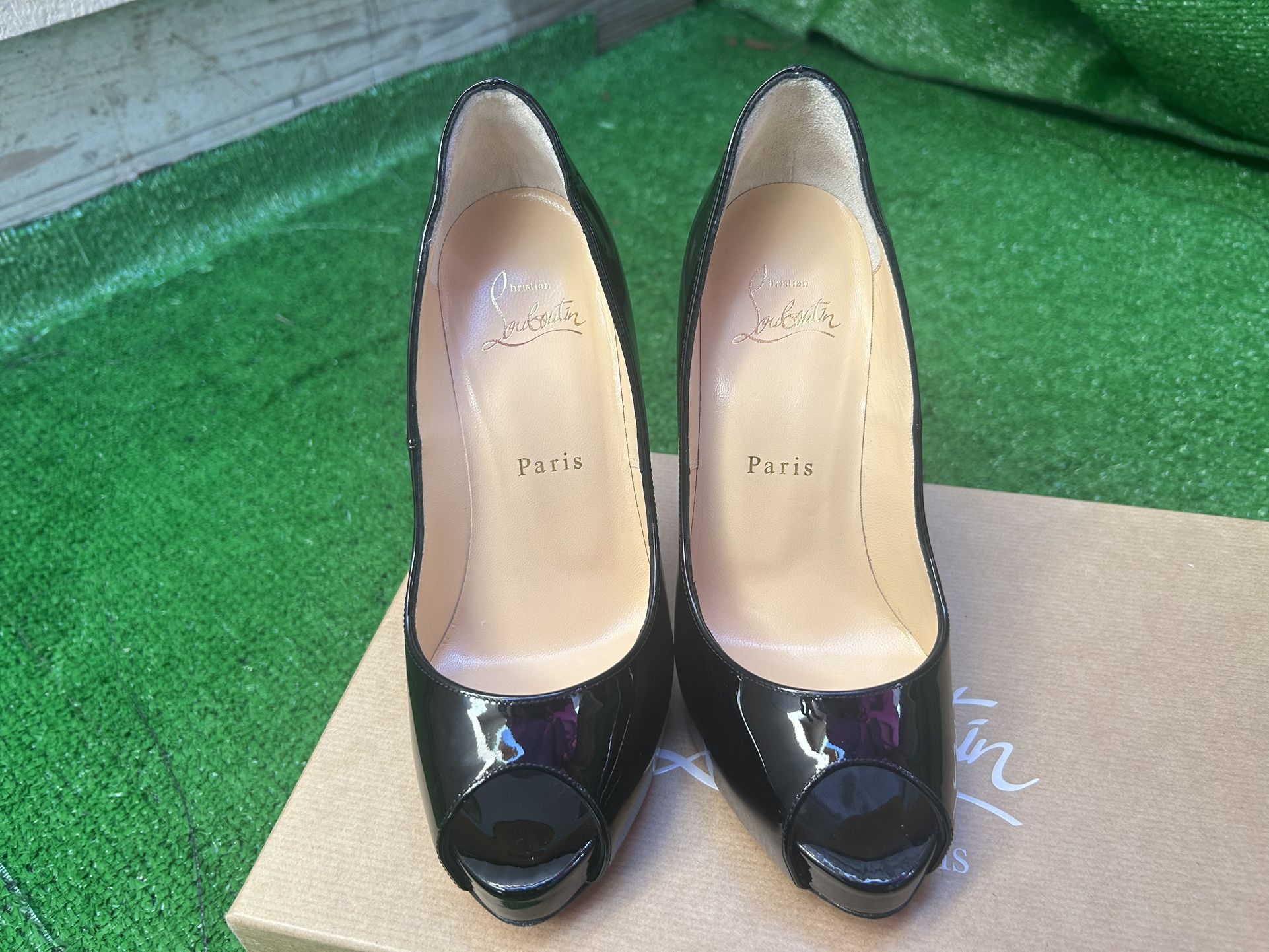 Christian Louboutin new Very Prive Heels
