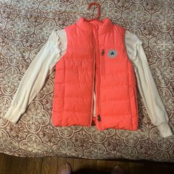 Big girl, Converse Puffer Vest & Levi’s crew neck sweater  , size 10-12 years 