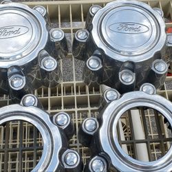 Ford F250/350  OEM Chrome Wheel Center Caps