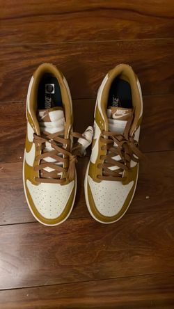 Nike dunks  size 10