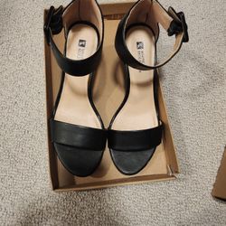 White Mountain Woman Shoes 