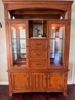 Oak China Cabinet with Lighting