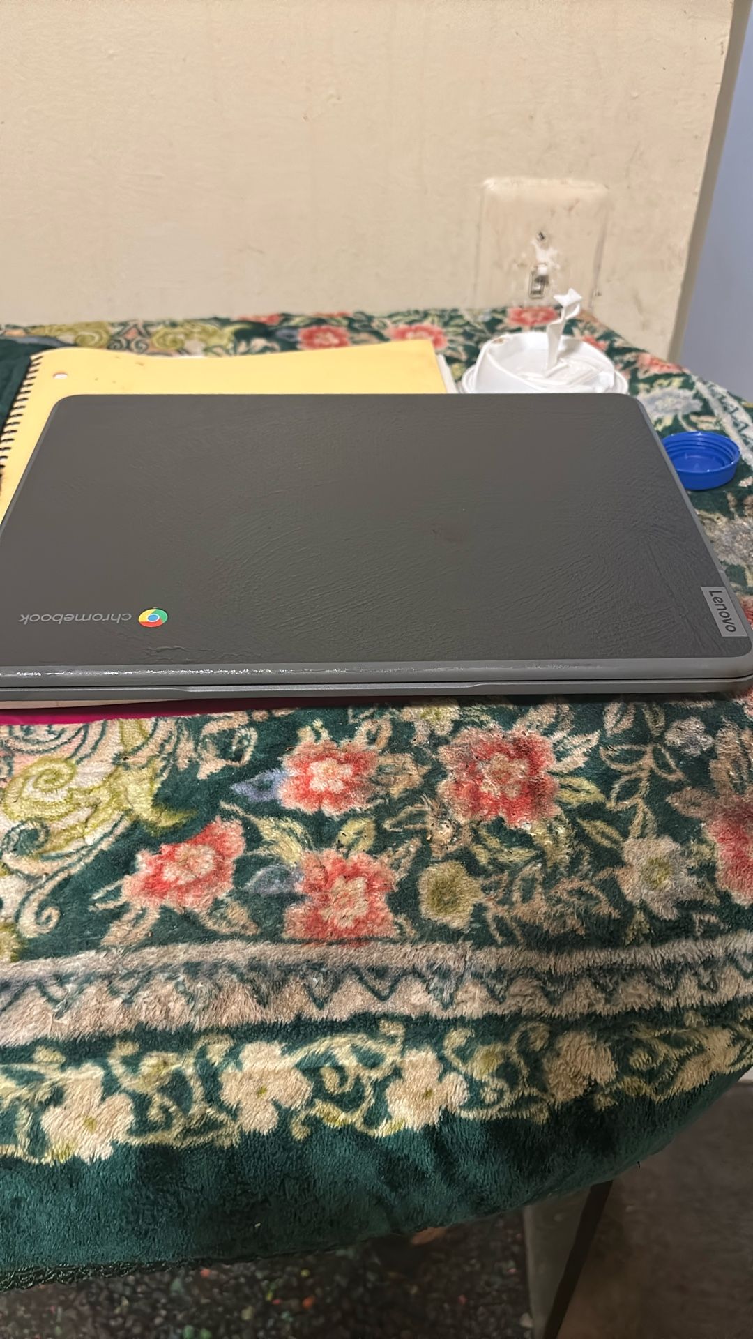 Lenovo Chrome Book
