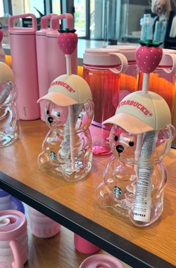 New pink Starbucks bearista glass