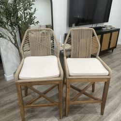 2 Bar Stools 