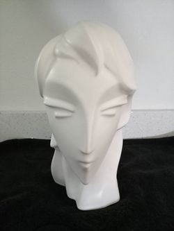 Ceramic modern Lady Bust!