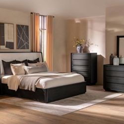 Leandro 5-piece Eastern King Bedroom Set Burnished Black