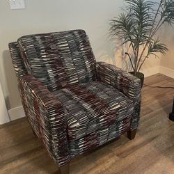 Reclining Chair 