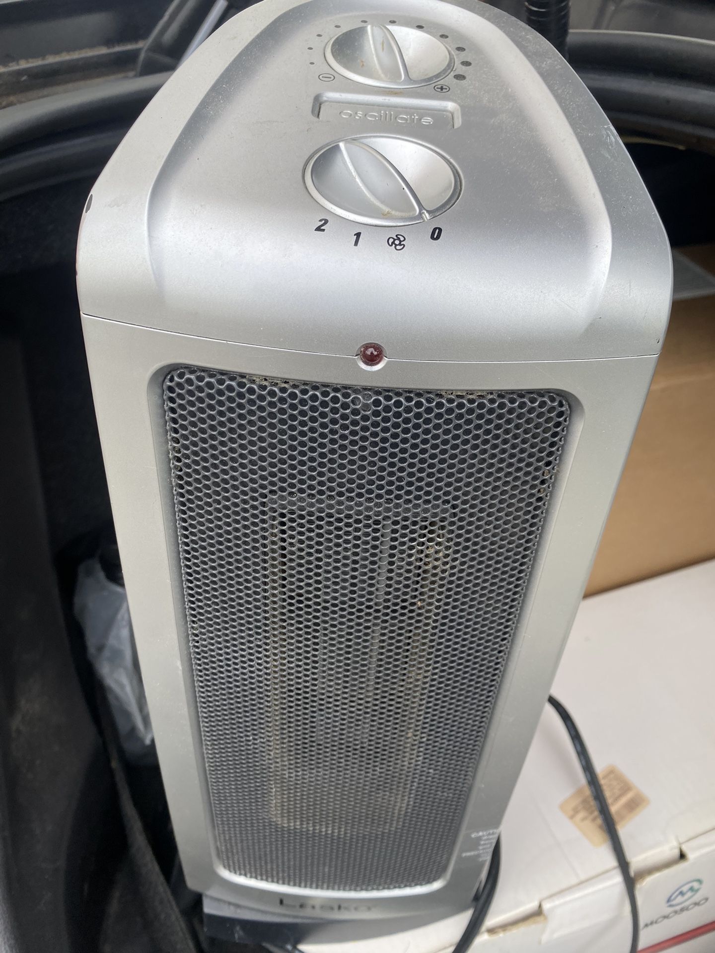 Lasko 1500W Oscillating Ceramic Electric Tower Space Heater With Thermostat