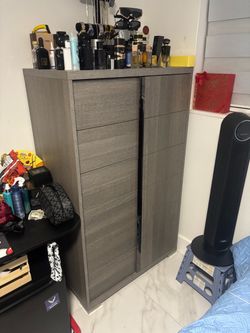 Drawer tivo grey