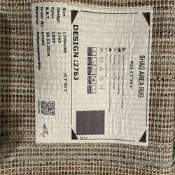 Shag Area Rug - Size 6’7” X 9’3”- Grey