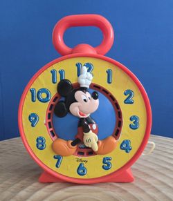 Vintage 1981 Mattel Mickey Mouse Talking Clock Toy Pull String 