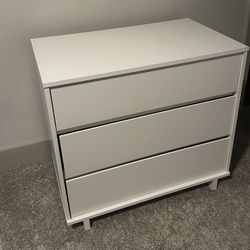 2 White Night Stands/Dresser 