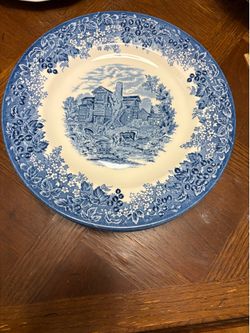 Wedge wood Dinner Plate Set